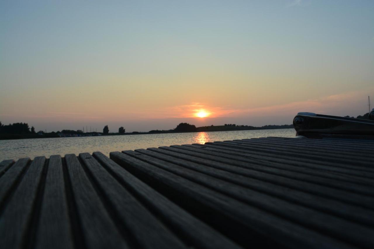 Hausboot Lagoon Stralsund Kültér fotó